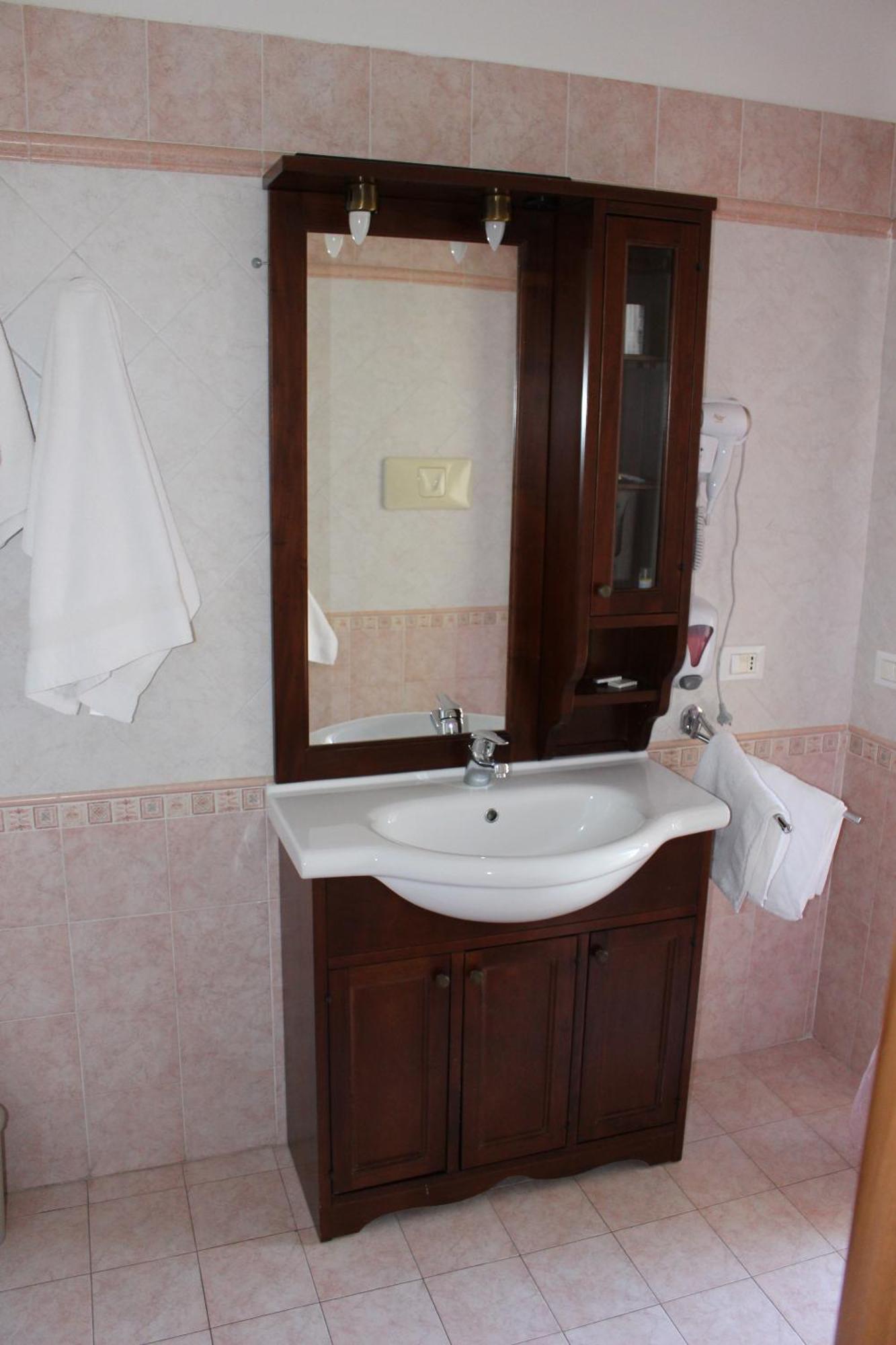La Casa Di Giusy Bed & Breakfast Cosenza Bagian luar foto